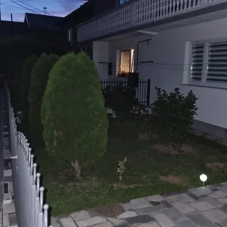 Four Seasons Appartement