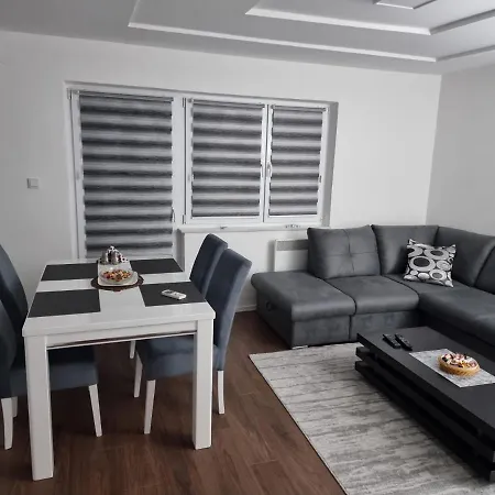 Apartman Four Seasons *