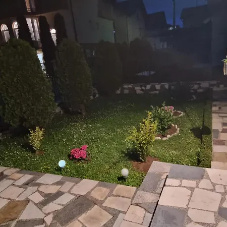 Διαμέρισμα Four Seasons *