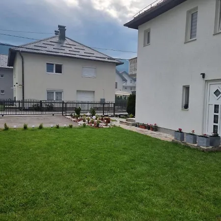 Four Seasons Διαμέρισμα