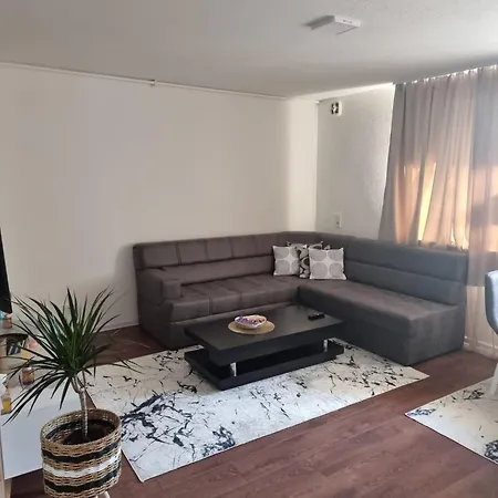Apartment Four Seasons
