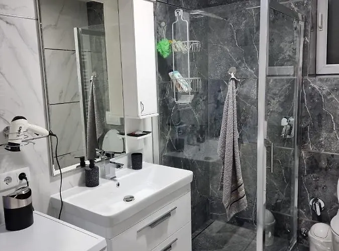 Four Seasons * Saraievo