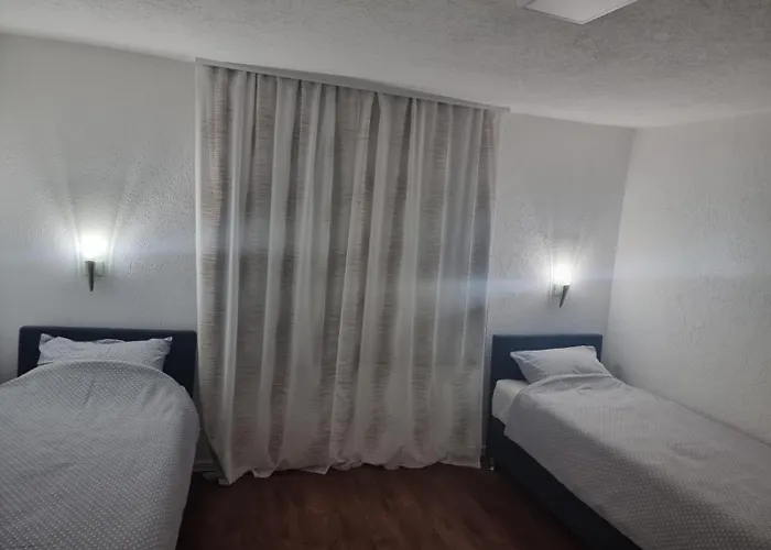 Four Seasons Apartamento